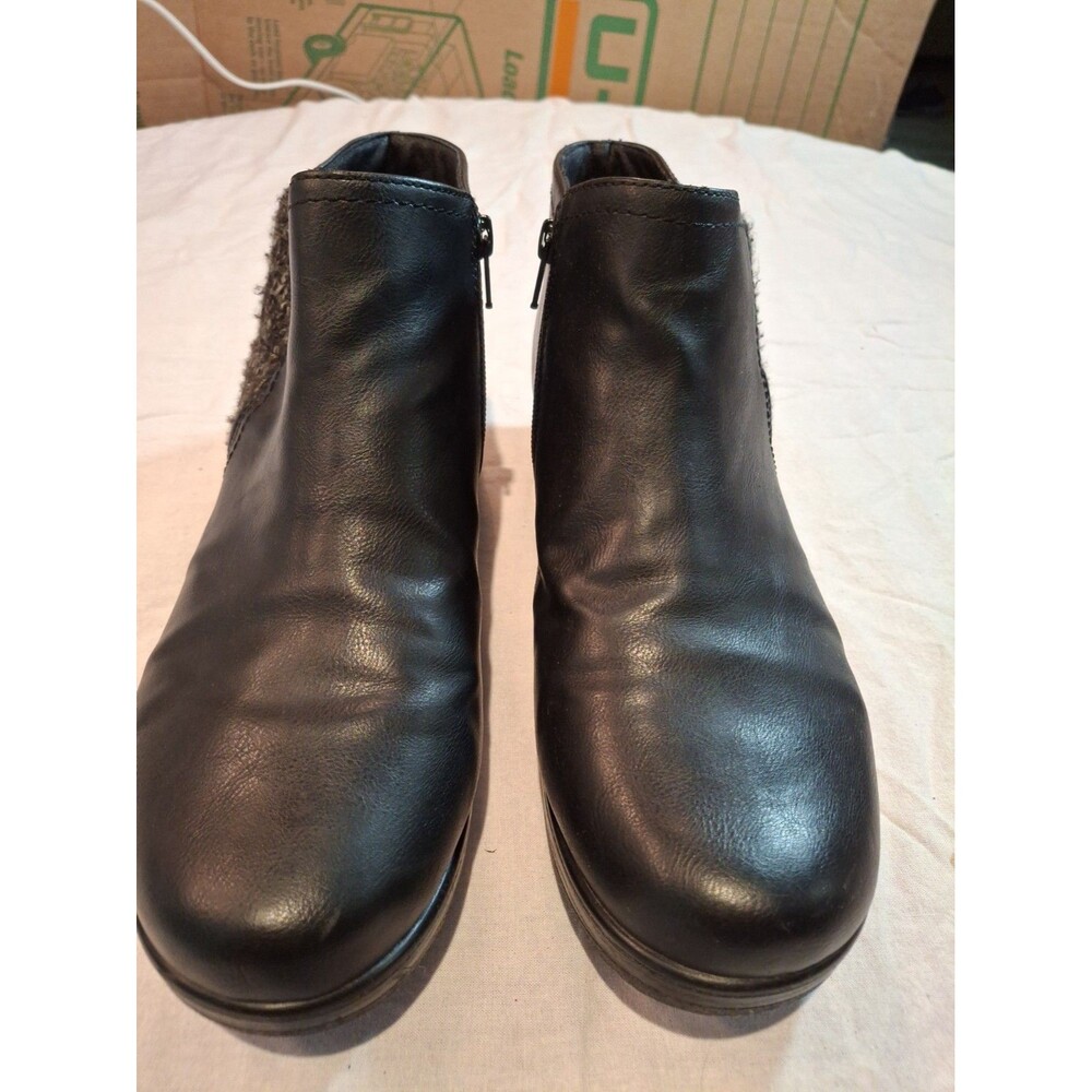 Croft and Barrow womens Black Ankle Boots Size 10, Very Good Condition